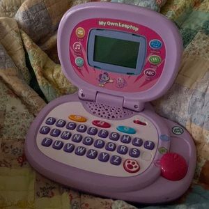 Leapfrog My Own Leaptop, Learning The Alphabet, battery operated, Great Song ;)